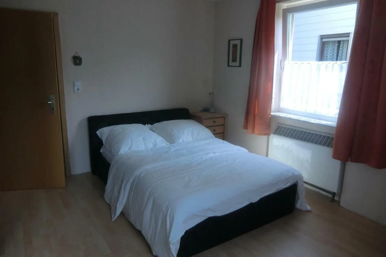Homestay Casa Papa Apartment Friedberg